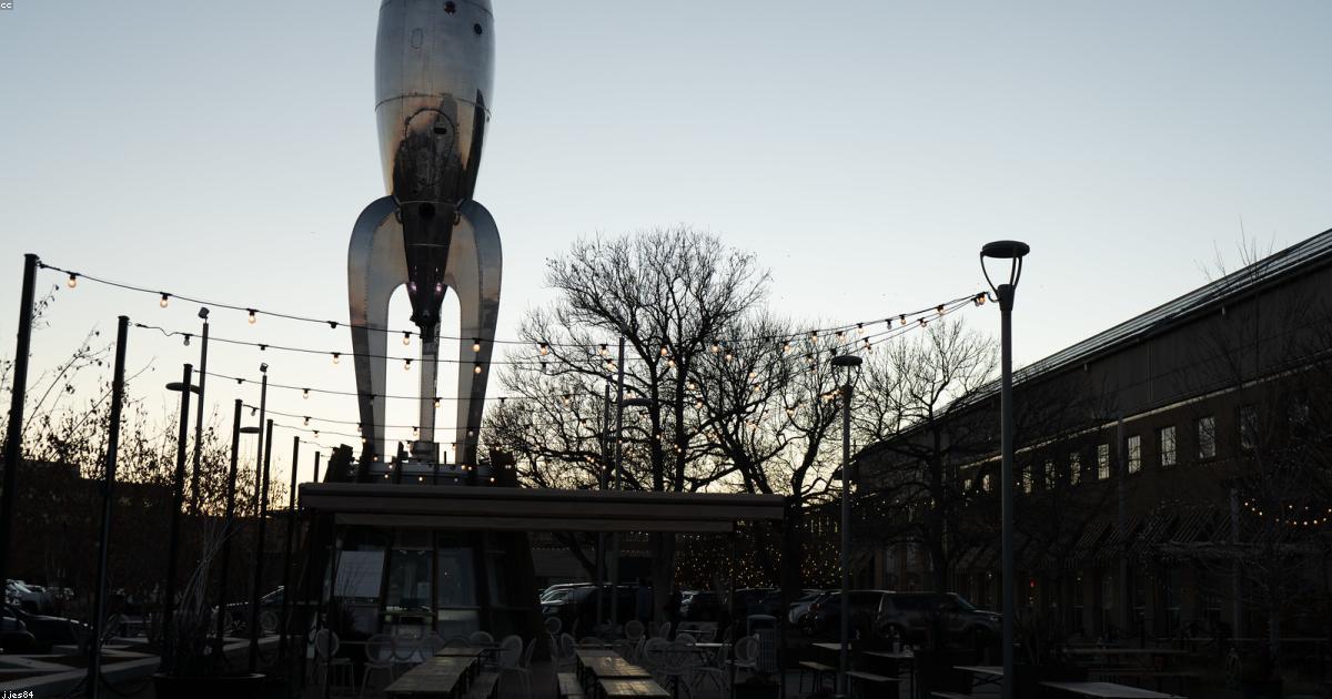 בלוקצ'יין ואישורי למידה מבוזרים: המהפכה בתיעוד מיומנויות וכישורים ב-2026